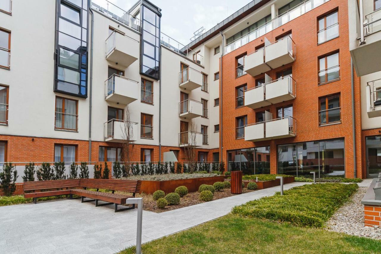 Apartments Harmonica Trynitarska By Noclegi Renters كراكوفيا المظهر الخارجي الصورة